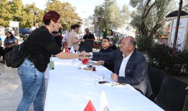 Başkan Çiçek Vatandaşları Dinledi