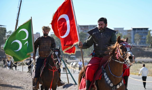 Bornova’da Geleneksel Rahvan At Yarışları coşkusu