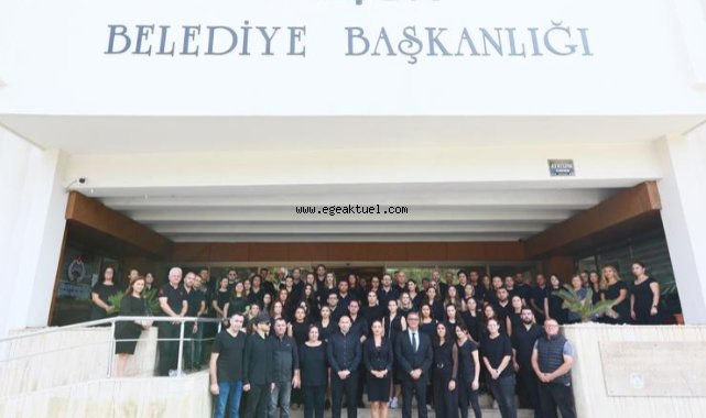 Efes Selçuk Belediyesi’nden şiddete karşı siyah duruş