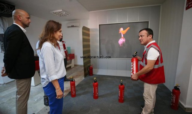 Karşıyaka’da okullara yönelik afet farkındalık eğitimleri başladı