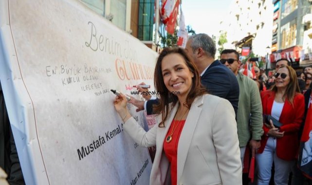 Karşıyaka’yı bayram coşkusu sardı!