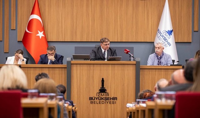 Bütçe meclisi'nde tugay'dan "kentsel dönüşüm" vurguları 