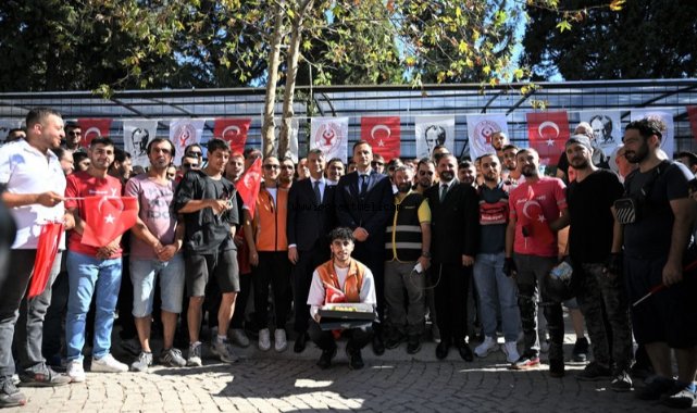 Moto kuryelerden Başkan Eşki’ye teşekkür ziyareti