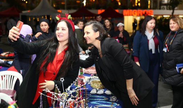 Karabağlar’da “Yılbaşı Panayırı” başladı