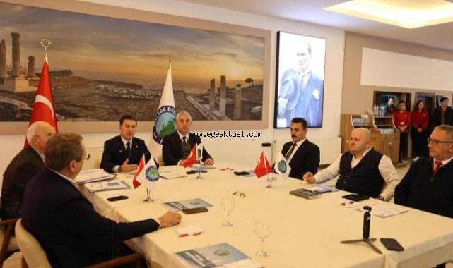 Kıyı Ege Belediyeler Birliği Bergama’da Toplandı