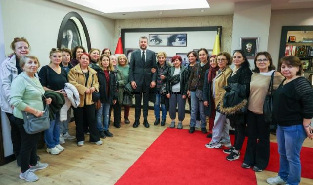 Başkan Görkem Duman, makamının kapısını Bucalı kadınlara açtı