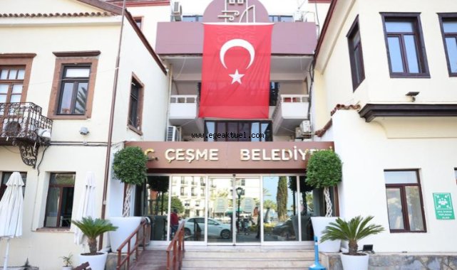 Çeşme Belediyesi’nden, üniversiteli gençlere 10 bin TL destek!