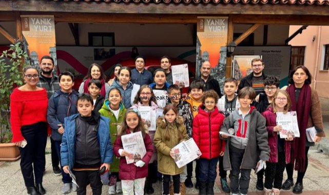 İzmir’in tarihini sergiler, atölyeler ve öykülerle öğreniyorlar