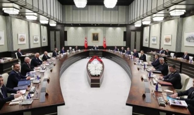 3 bakanlık bölünecek iddiası!