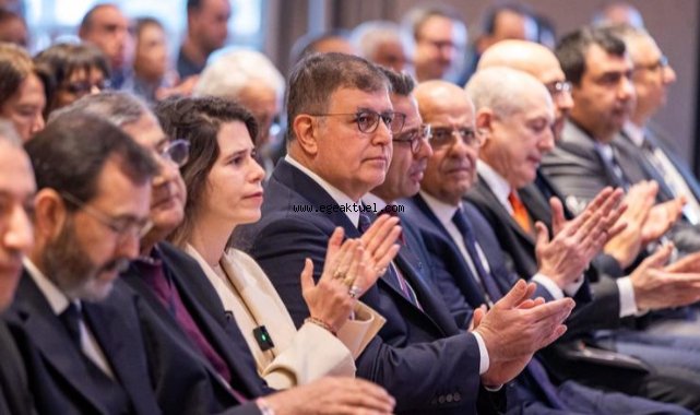 Başkan Tugay Çeşme Nitelikli Tarım Çalıştayı’nı açtı