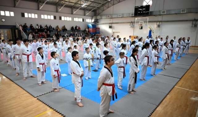 Bornova’da taekwondocuların kuşak heyecanı