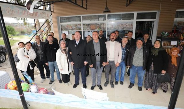  Çiçek mahalle ziyaretlerine devam diyor. 
