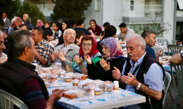Karşıyaka Belediyesi’nden iftar dayanışması