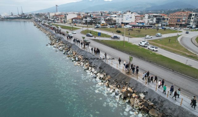 ‘Sevgi Yolu’ İki Mahalleyi Birleştirdi