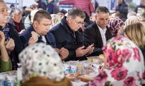 Bayındırlılarla aynı sofrada buluştu