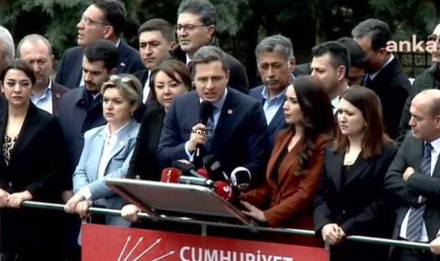 CHP Genel Merkezi'nde 'demokrasi nöbeti' başladı: