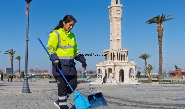 İzmir’de kadın emeği kenti güzelleştiriyor