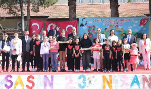 Bayraklı’da minik başkan icraatlarını açıkladı