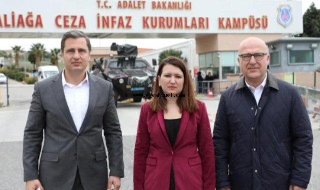 CHP’li Deniz Yücel ve Murat Bakan trafik kazası geçirdi