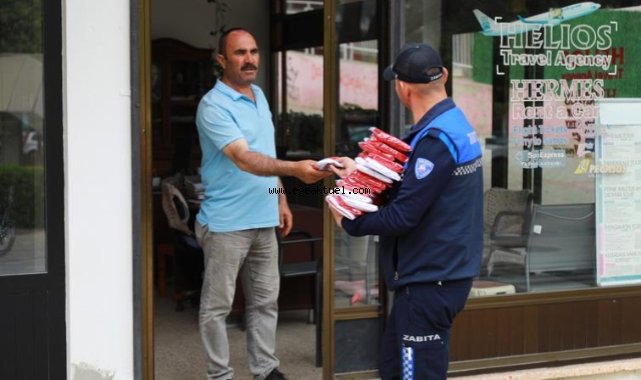 Efes Selçuk sokakları bayraklarla donatıldı