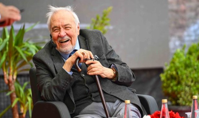 İlber Ortaylı: "Medeniyetimize sahip çıkmalıyız"