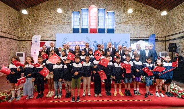 Başkan Tugay “Geleceğin Şampiyonları” projesini tanıttı