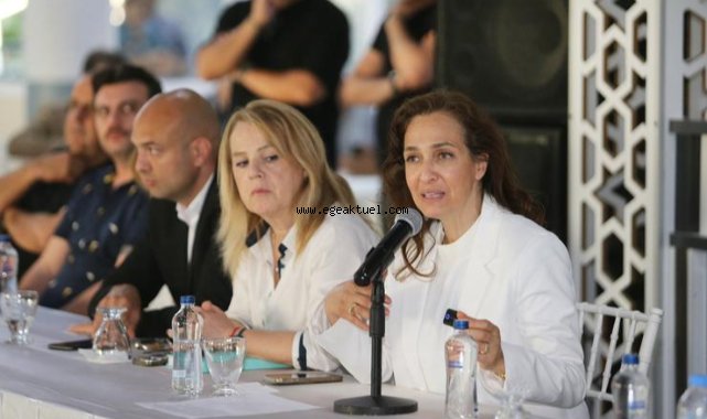 Başkan Ünsal dönüşüm bekleyen Cumhuriyet Mahallesi’nde halkla buluştu: “Yalnız değilsiniz!”