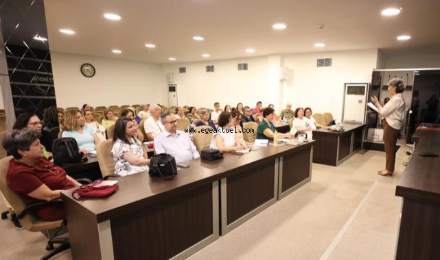 Güneş Kitap Kulübü’nde Büyü Dükkanı Konuşuldu