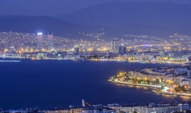İzmir Büyükşehir Belediyesi'nden akıllı kent yolculuğunda yeni bir sayfa