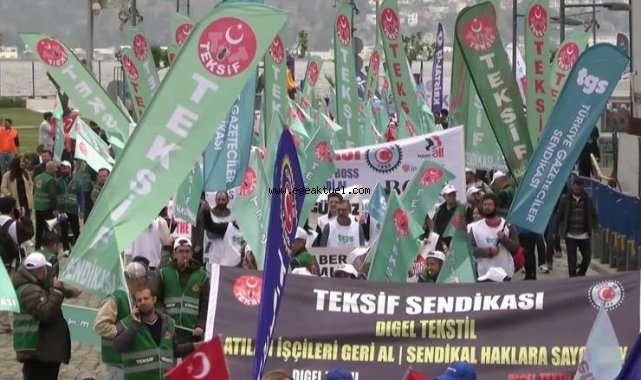 İzmir’de 1 Mayıs Gündoğdu Meydanı'nda kutlandı