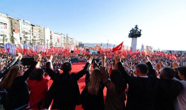 İzmir’de tarihi gün