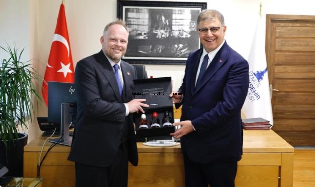 Kanada ve İzmir arasında kültürel ilişkiler gelişecek