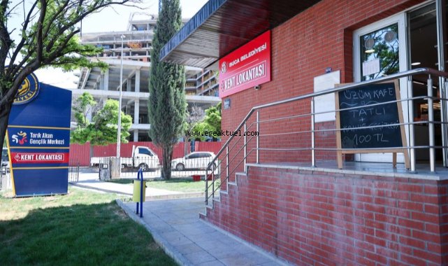 Buca’nın Üzüm Cafe’sini gençler çok sevdi