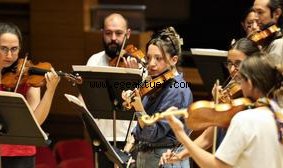İzmir Oda Orkestrası gönüllerde taht kuracak