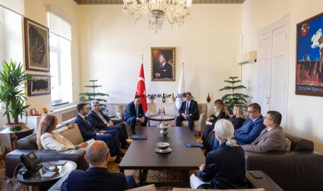 İzmir ve Selanik arasındaki dostluk köprüsü güçleniyor