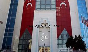 MHP, sahaya iniyor: 81 ili dolaşacak