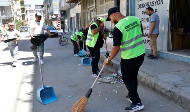 Bornova’da “Süpürge Timi” görevde