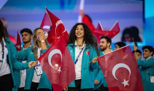 İzmirli 5 sporcu ay-yıldız için ter döküyor