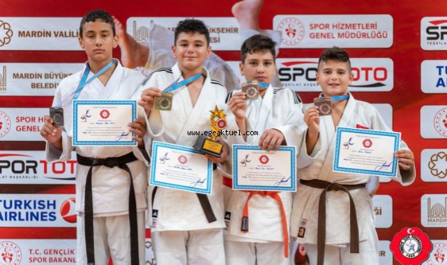 Karşıyaka’da milli gurur!