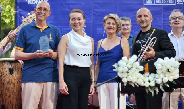 Konak’ta yazın coşkusu müzikle buluştu