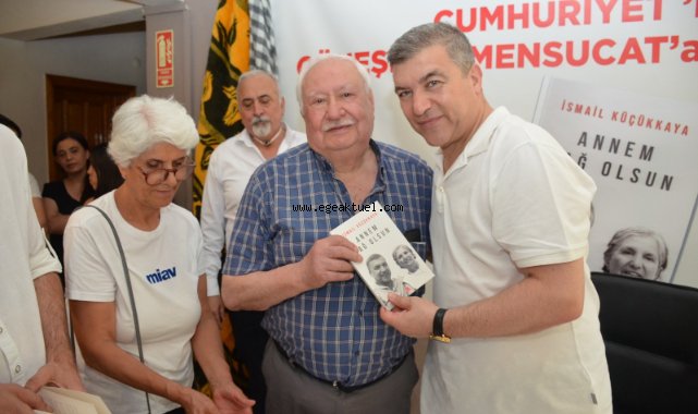 Küçükkaya'nın  “ANNEM SAĞ OLSUN” Kitabına Yoğun İlgi