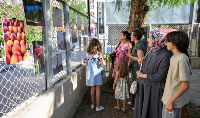 Bornovalı Çocuklardan Fotoğraf Sergisi