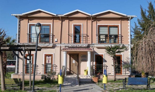 Bucalı kadınların kendilerini yalnız hissetmediği yer: “Özgecan Aslan Kadın Danışma Merkezi”
