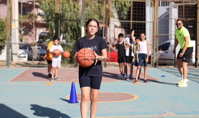 Çocuklar Bu Yaz Mahallede Sporla Buluşuyor