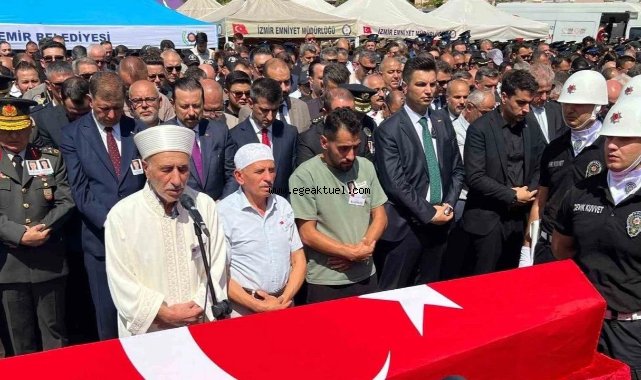 Balçova'nın yiğitleri omuzlarda... Kalplerimiz yangın yeri!