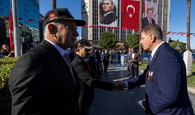 Başkan Tugay gazileri ağırladı