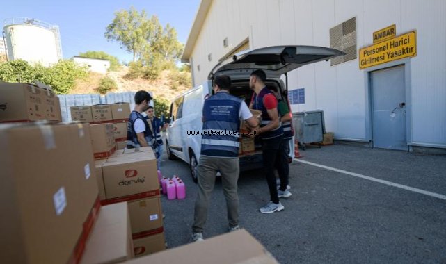 İzmir Büyükşehir Belediyesi’nden okullara hijyen seti desteği