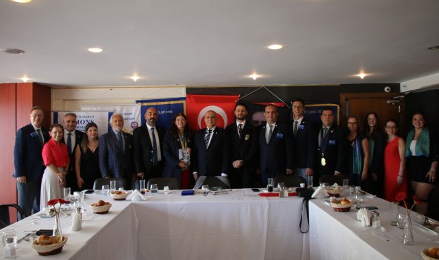 Rotary ve Lions'dan Zaferden Kurtuluşa Bayrak Yolculuğu