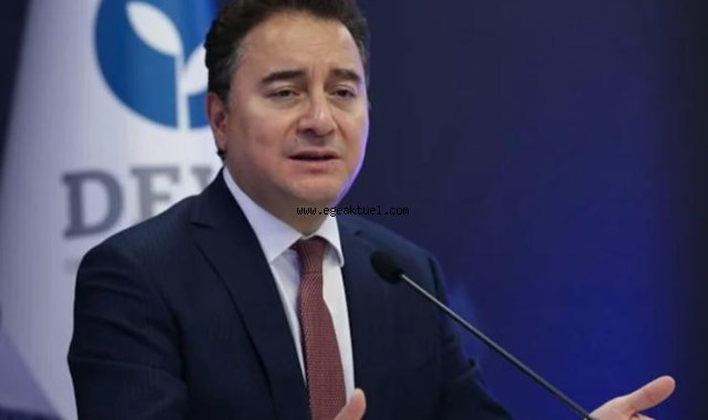 Babacan sessizliğini bozdu