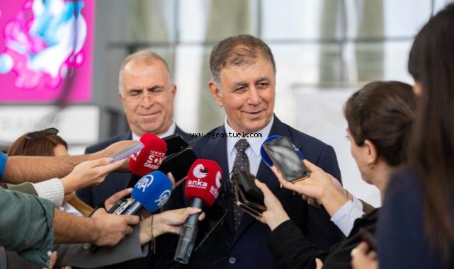 Başkan Tugay: “İzmir’in sorunlarını çözen belediye başkanı olarak hatırlanmayı diliyorum”